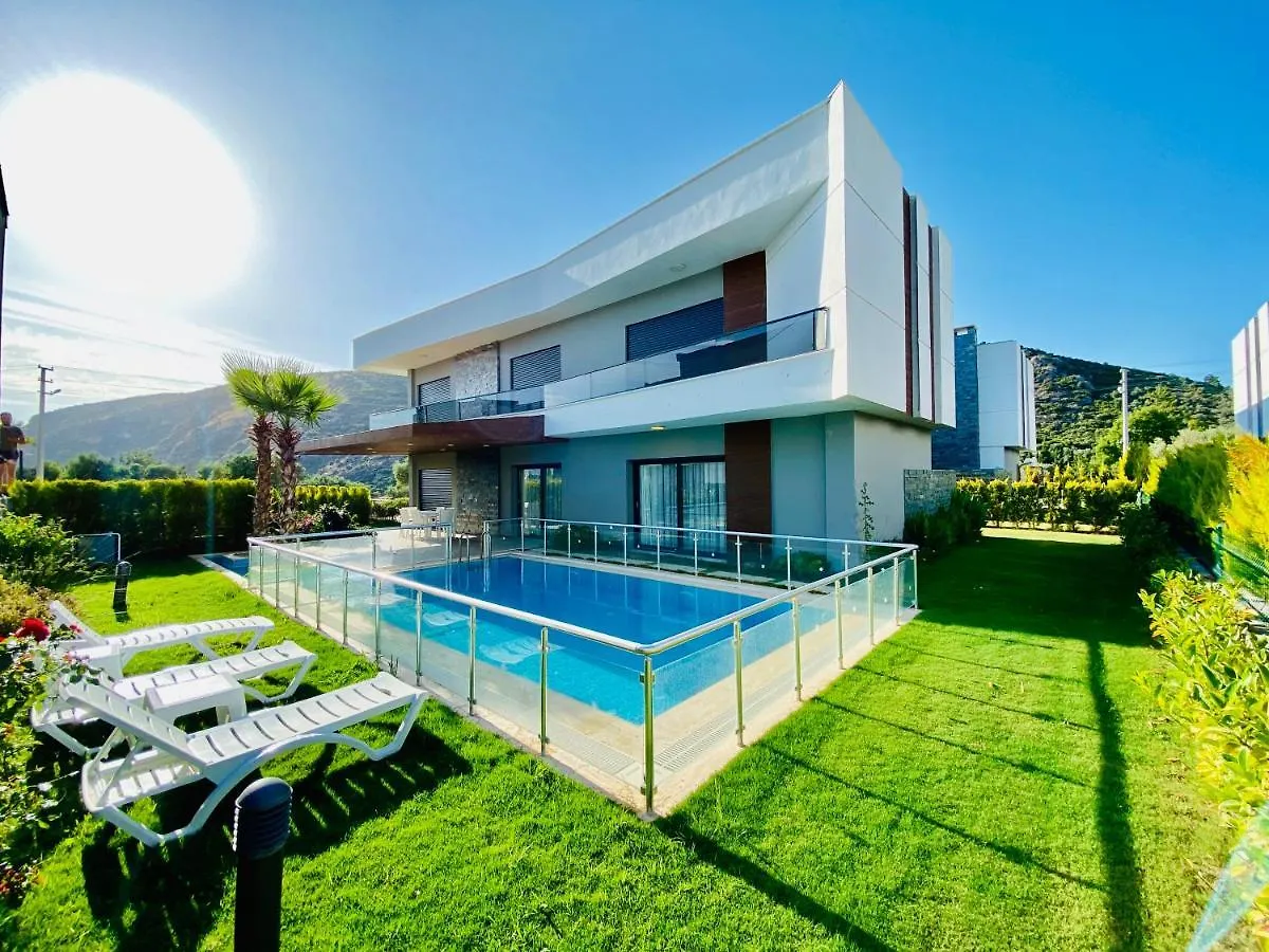 Kusadasi Nda Havuzlu Villa Oasis Evleri 8